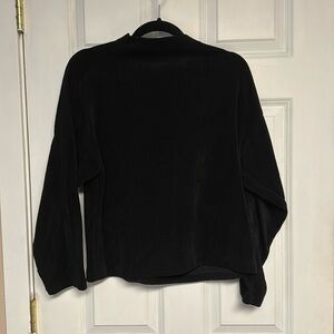 Madewell top, size small, barely worn. Black.